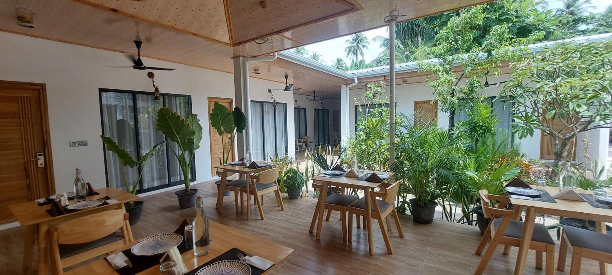 Infinity Beach Dhigurah Дхигура Екстериор снимка