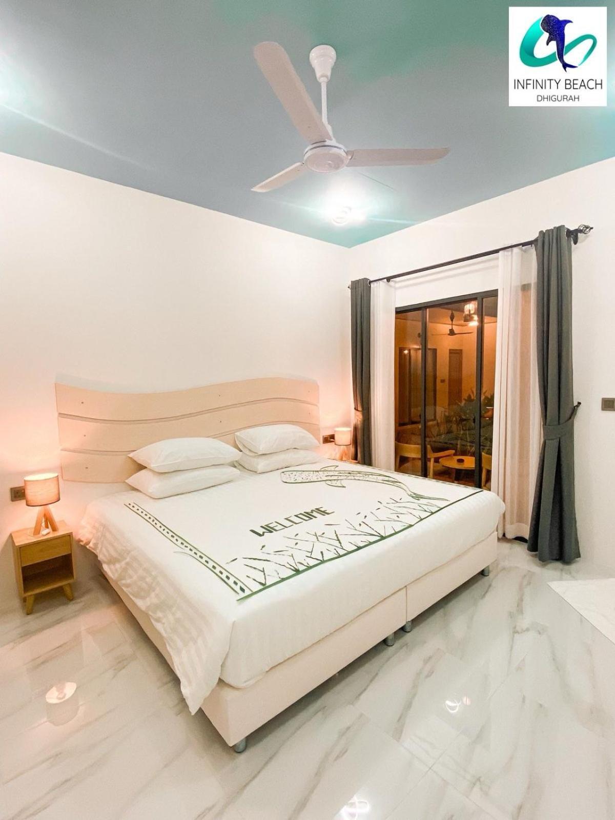 Infinity Beach Dhigurah Дхигура Екстериор снимка