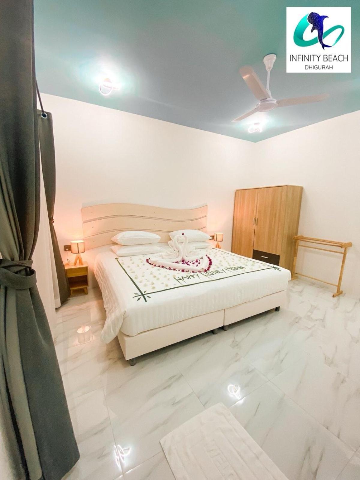 Infinity Beach Dhigurah Дхигура Екстериор снимка